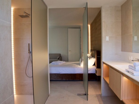 La Cigüeña Cancelada Estepona MDR Luxury Homes Superior-room-bathroom-la-ciguena-cancelada-estepona-marbella-BB